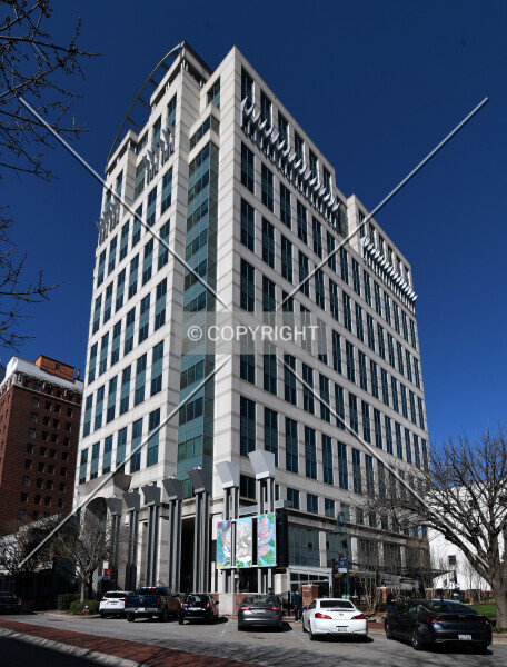 Photo 178-898-954
