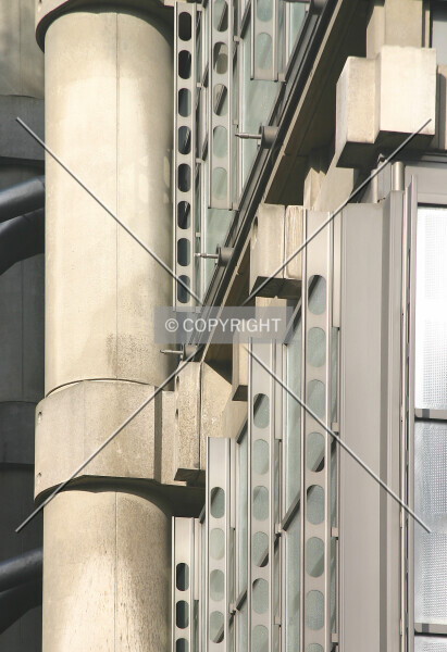Photo 178-903-767
