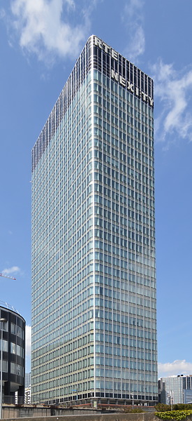 Photo 183-044-825