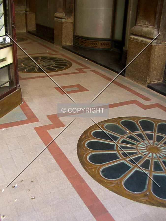 Detail of the gallery floor