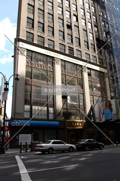 Photo 187-542-572