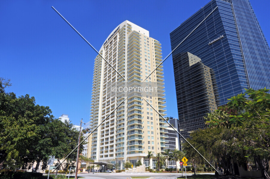 Photo 188-045-678