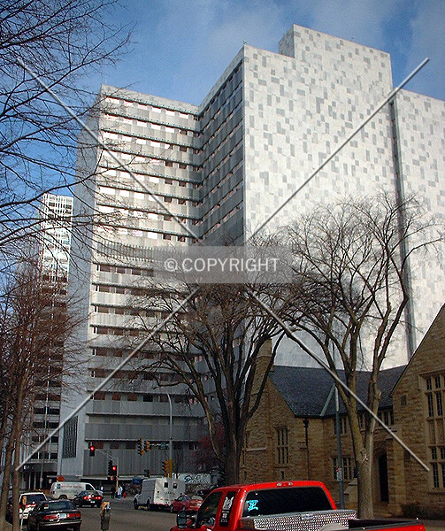 View to the north along 3rd Avenue SW