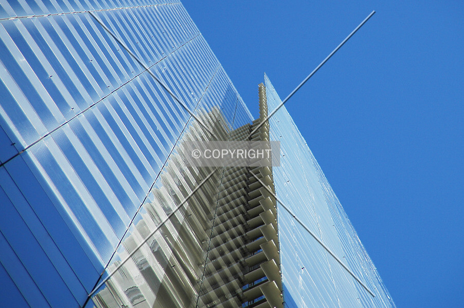 Photo 190-933-329