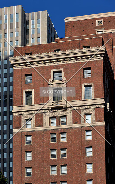 Photo 193-719-351