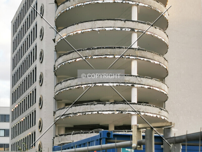 193-825-246