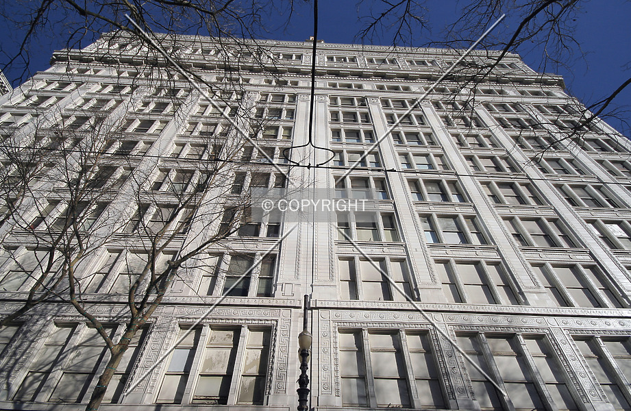 Photo 194-652-791