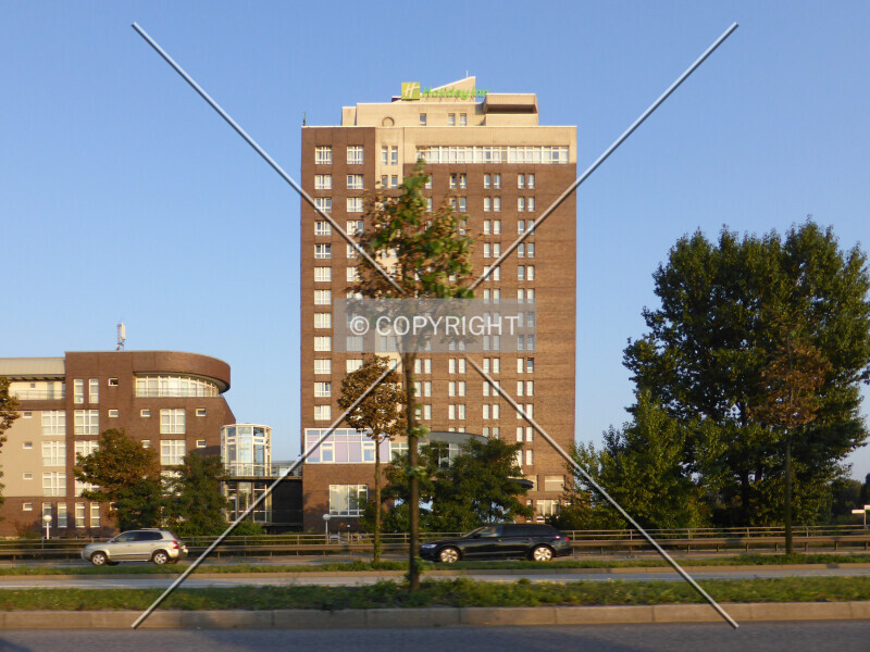 Photo 196-048-176