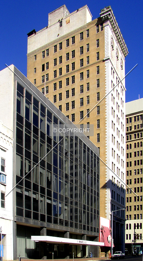Looking northeast from 1st Avenue North