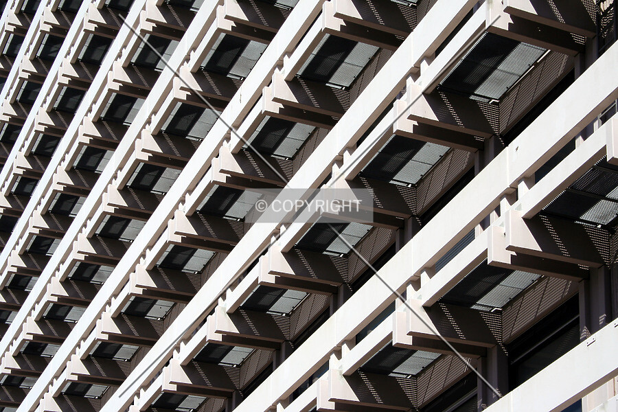 Photo 197-616-048
