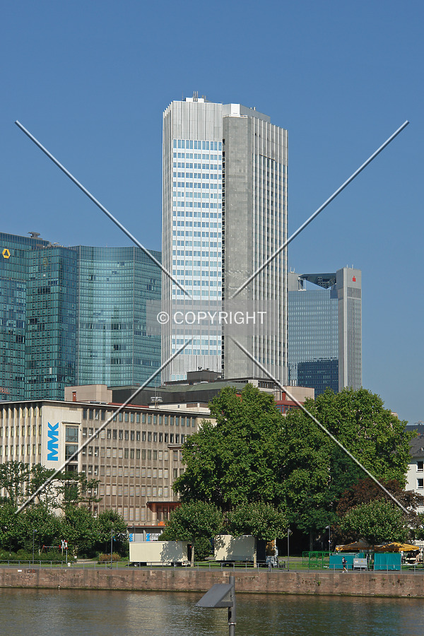 Eurotower as seen from the Main river side