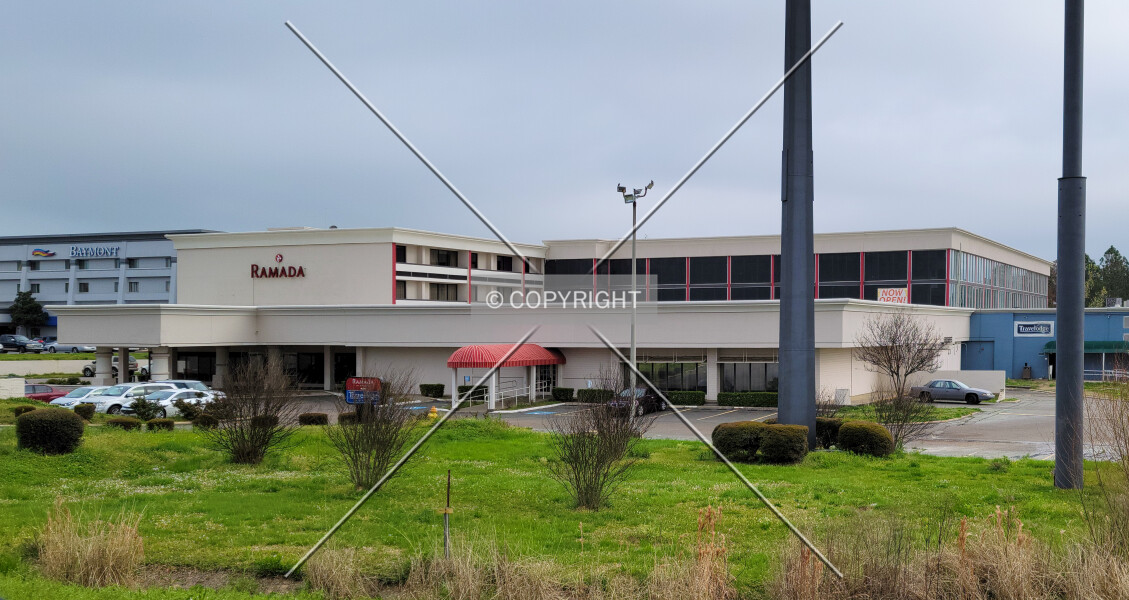 Ramada by Wyndham Texarkana