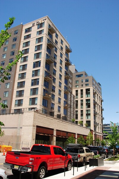 Photo 203-025-872