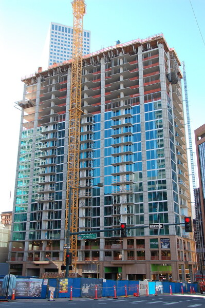 203-889-328