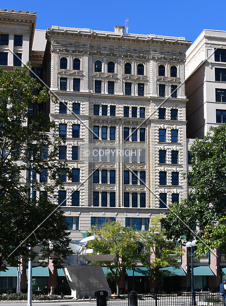 Photo 204-354-048