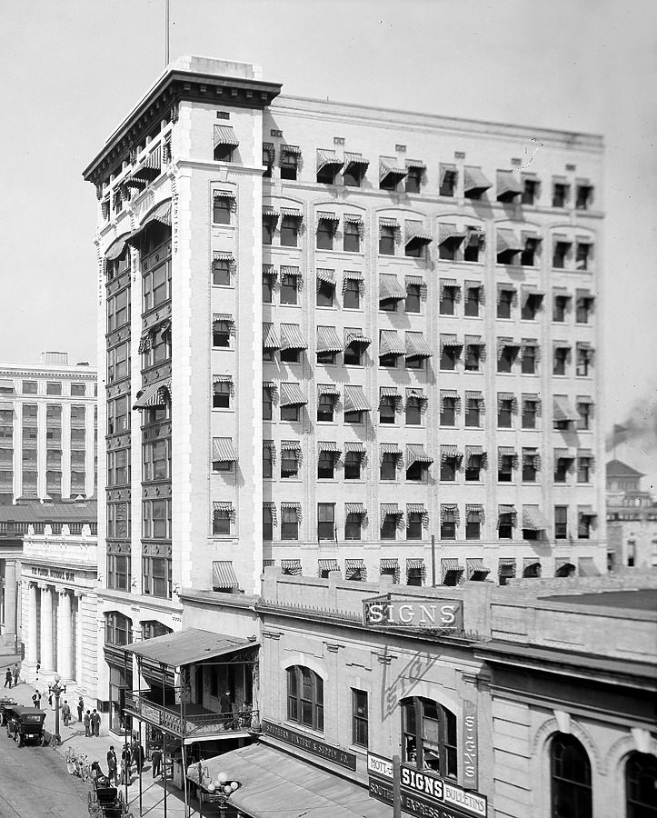 Vintage view from the southeast