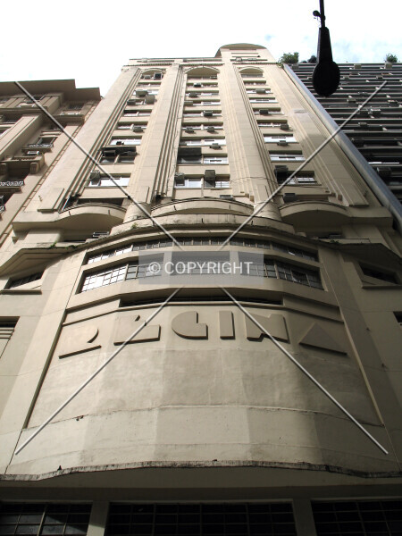 Photo 207-118-595