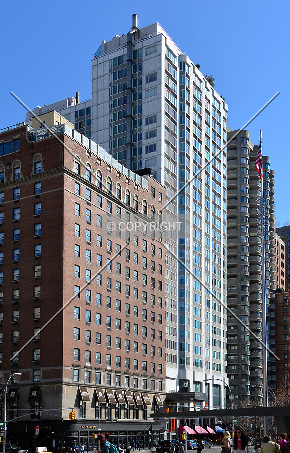View from the north on Columbus Avenue