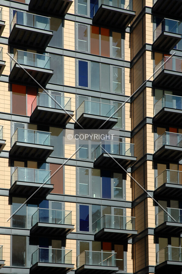 Random balconies on the southern elevation