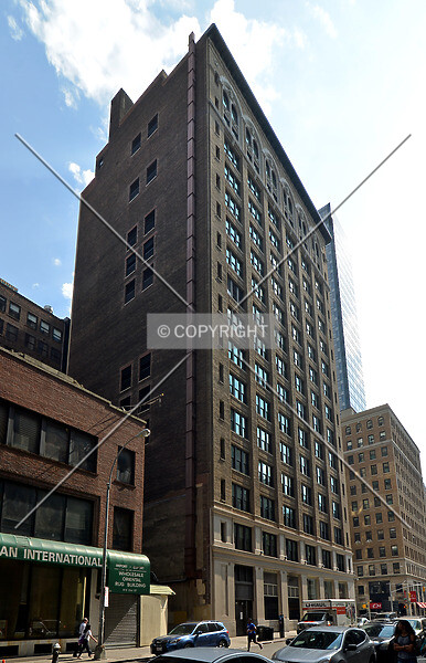 Photo 215-824-382