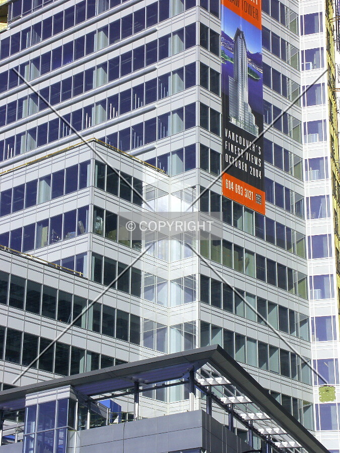 Facade closeup, southwest corner
