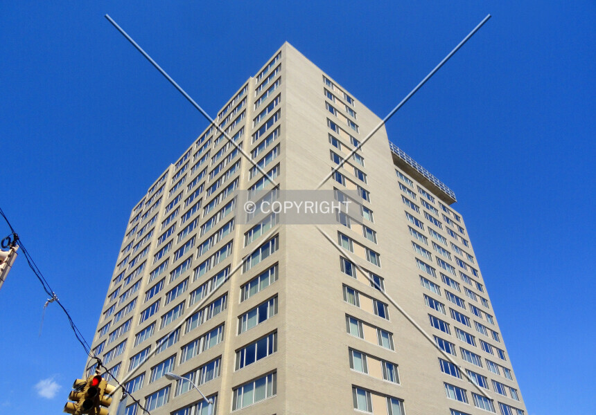 Photo 220-043-781