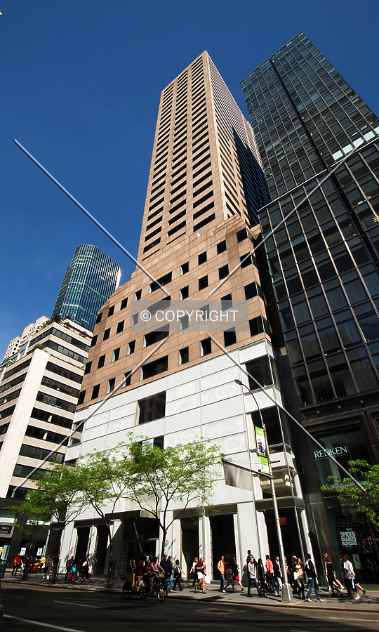 Looking up from 5th Avenue