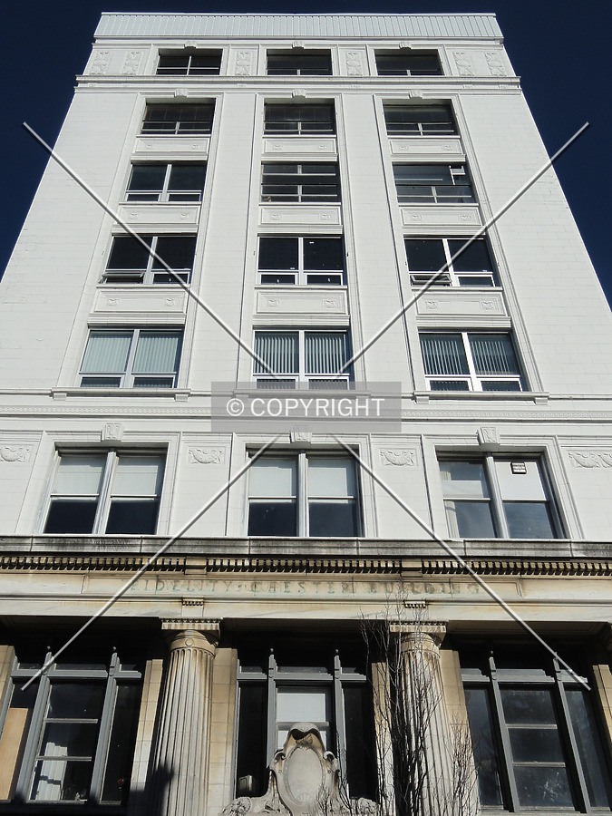 Looking up the western side from across Avenue of the States