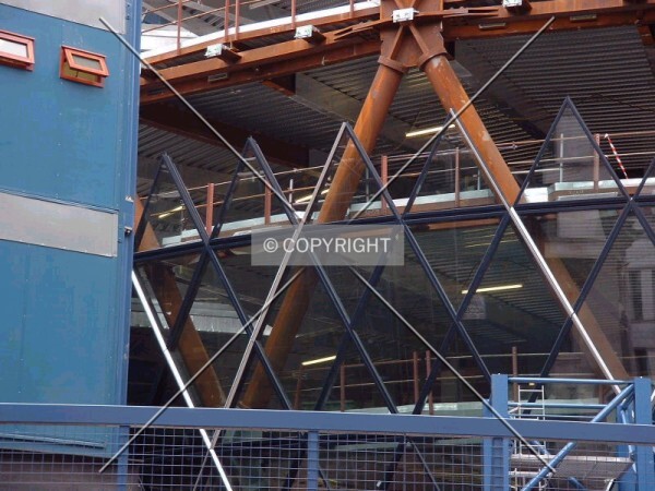 Close up of the cladding (06/05/02)