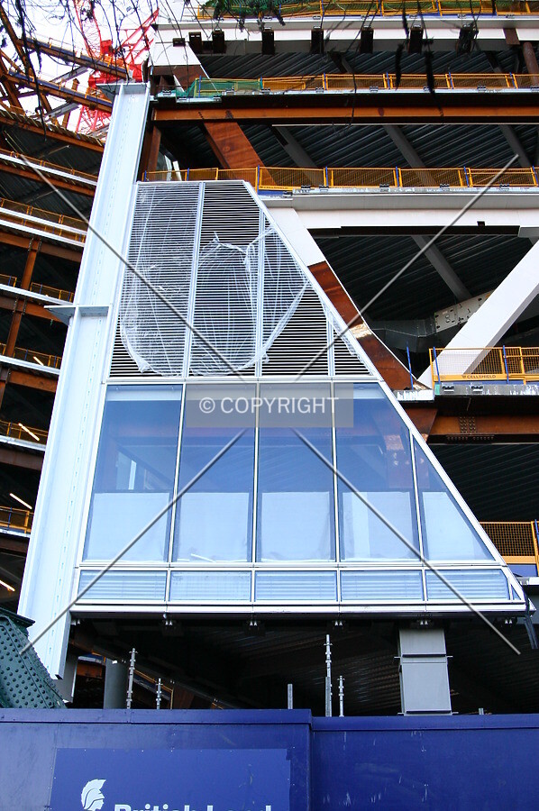 Early indications of the buillding's final aesthetic manifestation