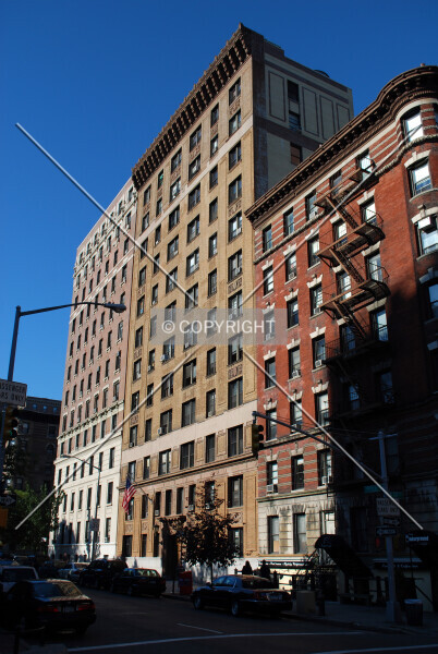 Photo 235-292-448