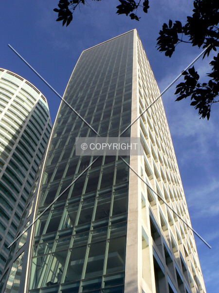 Photo 236-943-032