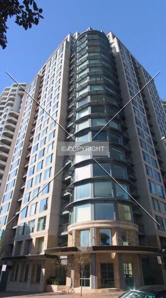 Photo 236-981-328