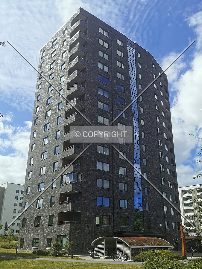 Photo 240-369-929