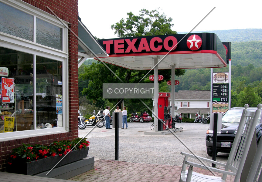 Photo 241-268-648