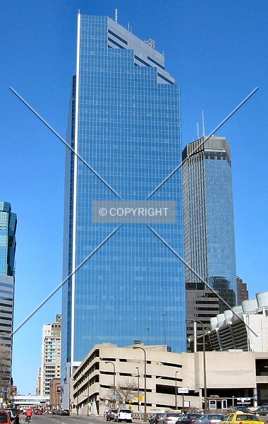 Photo 241-545-431