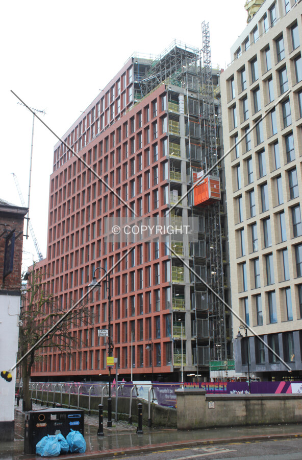 Photo 242-393-063