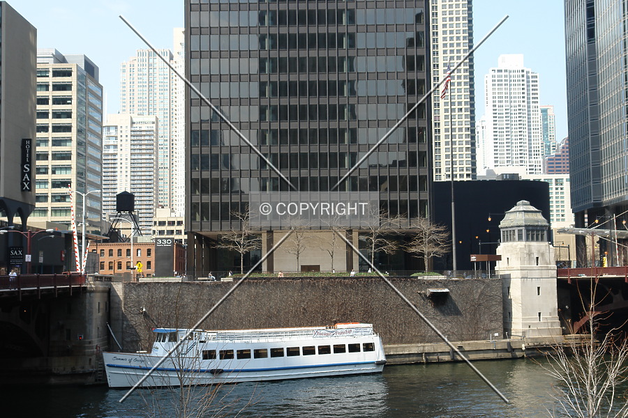 Photo 244-249-877