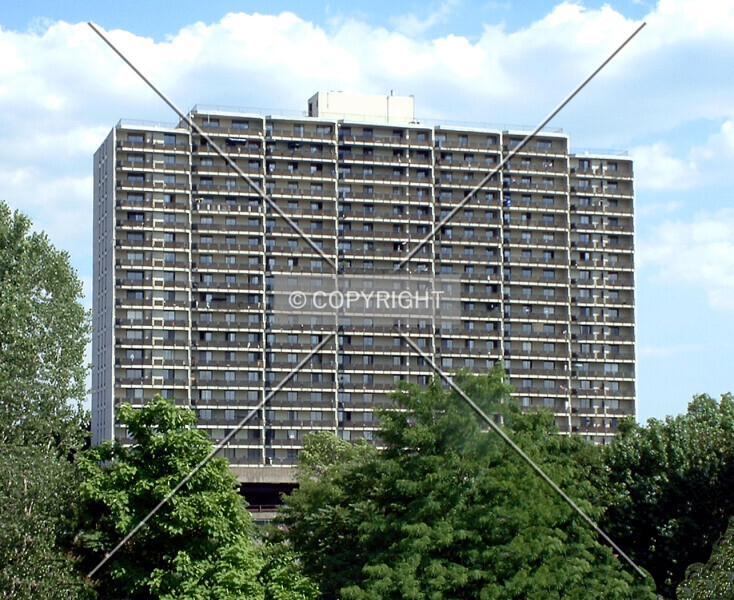 Photo 244-756-044