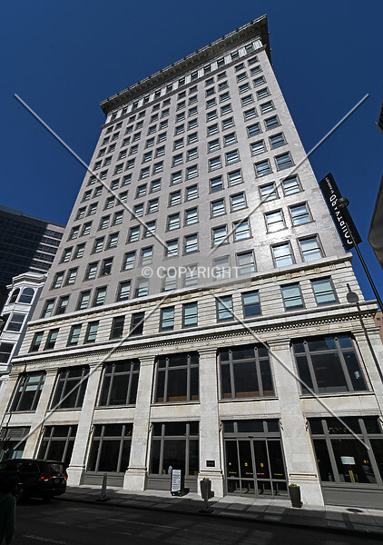 Photo 246-986-046