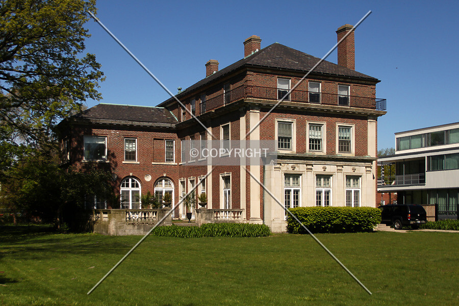 Photo 247-572-640