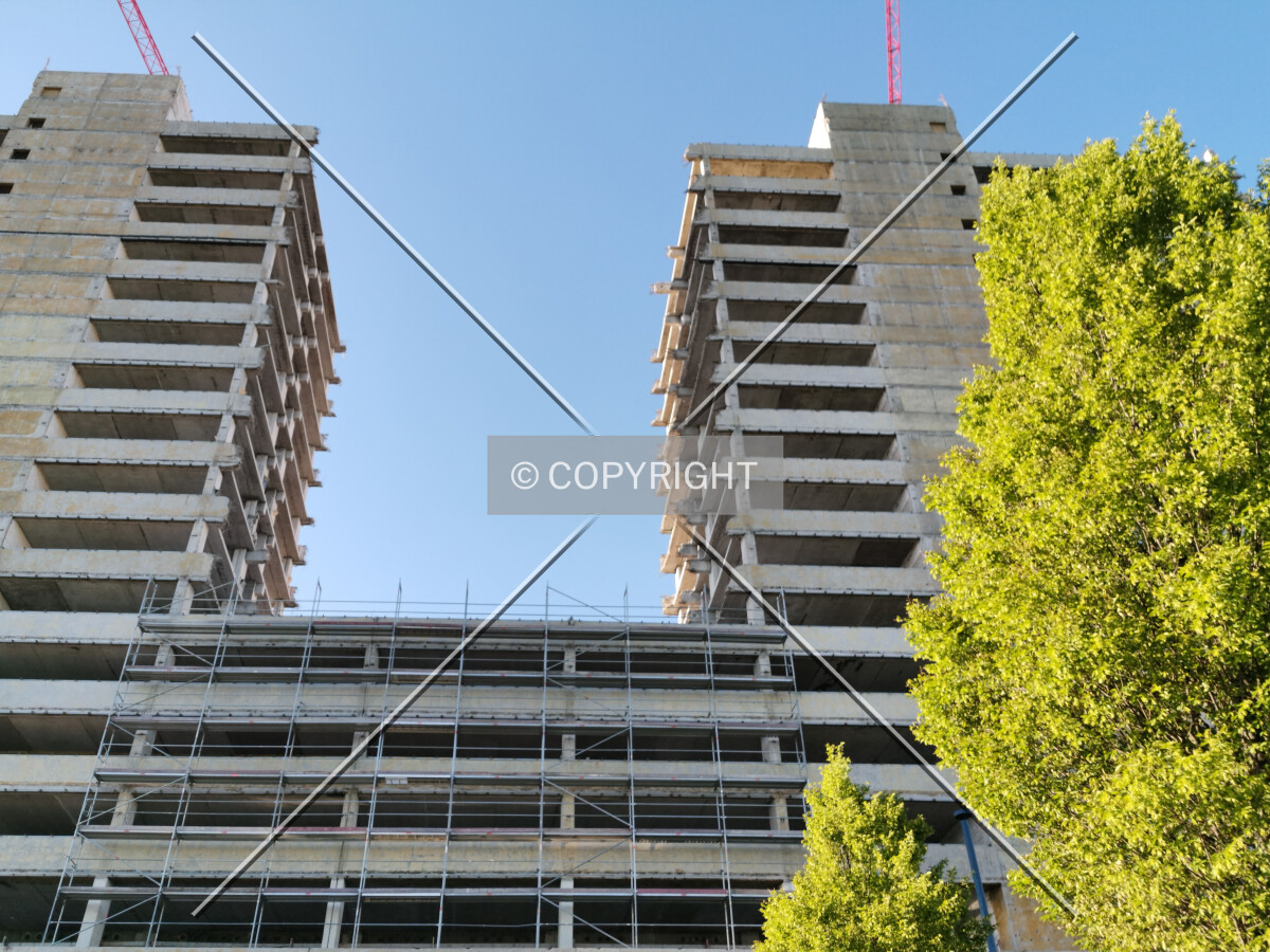 Photo 248-327-381