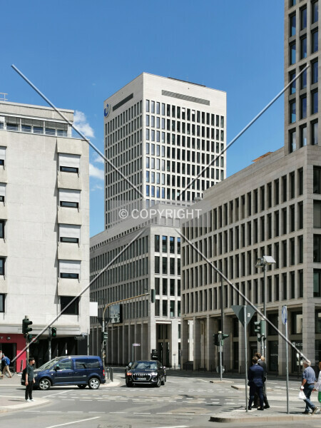 Photo 249-274-441