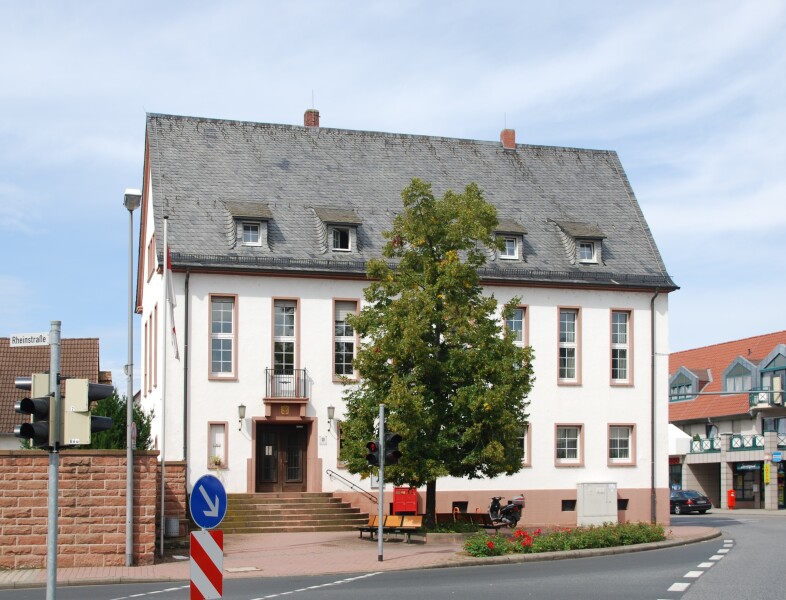 Rathausplatz 1