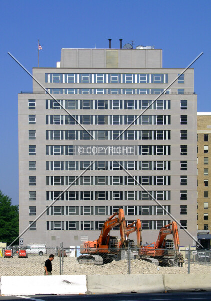Photo 250-401-048
