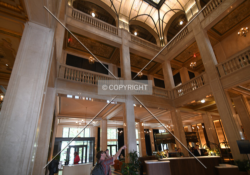 Photo 252-596-386