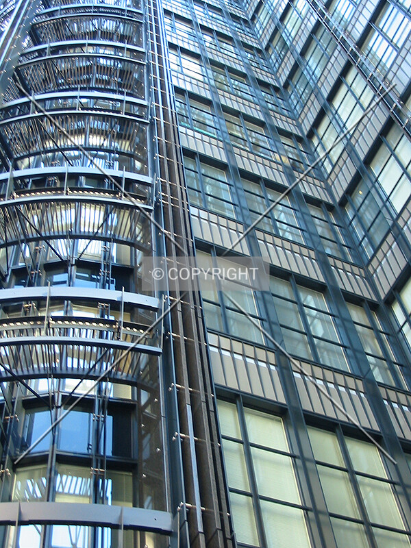 View of the facade from Fleet Place