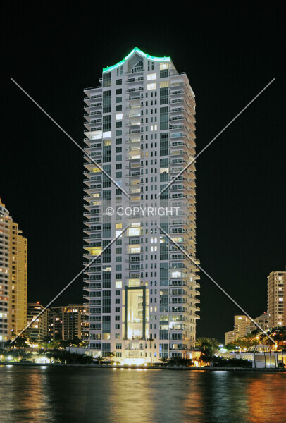 Photo 255-132-073
