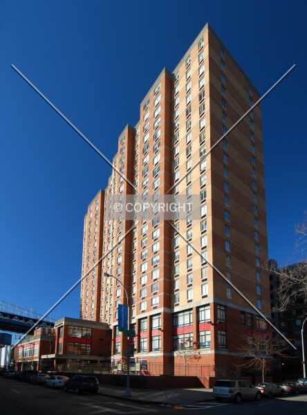 Photo 256-798-834