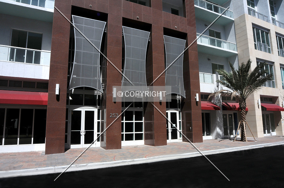 Photo 084-734-939